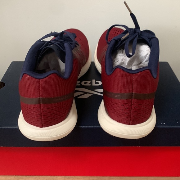 WOMEN'S REEBOK FLOATRIDE RUN FAST PRO. Maroon combo. - Picture 4 of 6